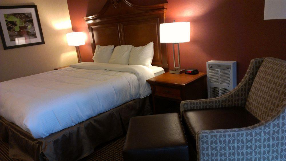 Ramada By Wyndham Salt Lake City North Temple 외부 사진