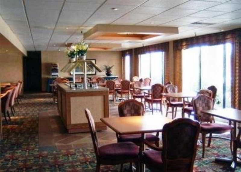 Ramada By Wyndham Salt Lake City North Temple 레스토랑 사진